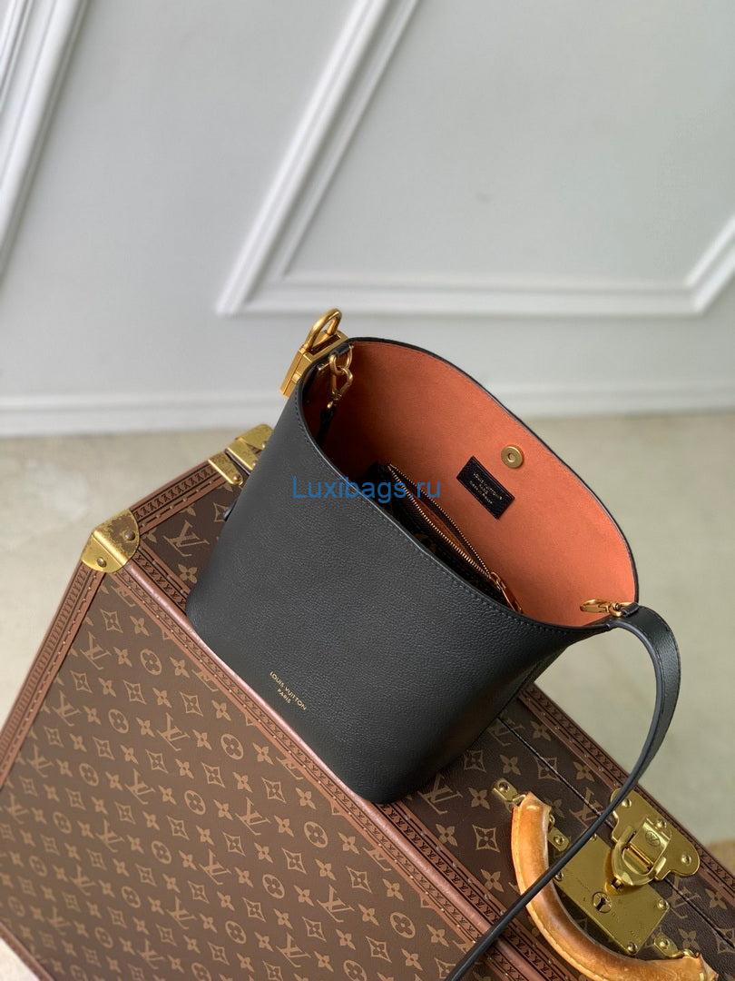 lv m25543 louis vuitton low key all in bb bag black 8 LV M25543 Louis Vuitton Low Key All In BB Bag Black | lv m25543 louis vuitton low key all in bb bag black 9