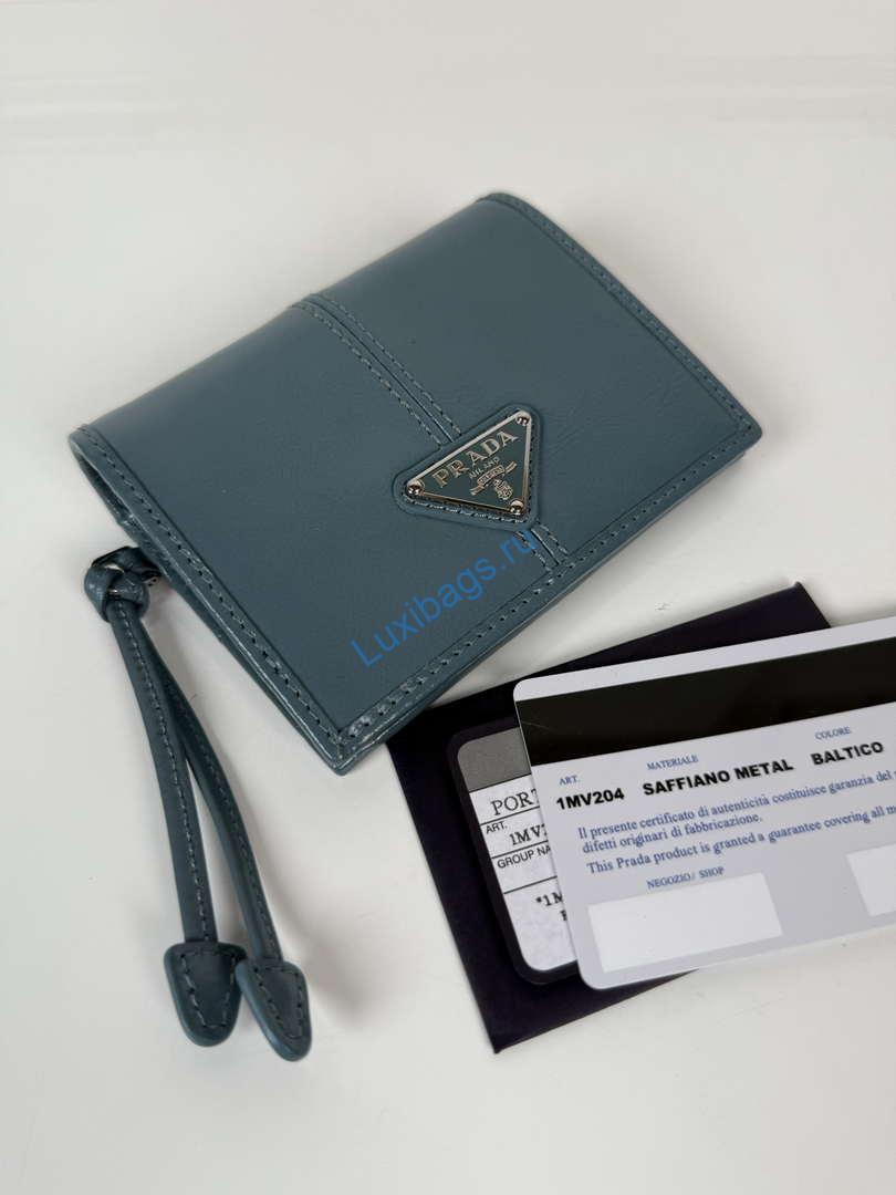 prada 1mv204 small shiny leather wallet light blue 2 Prada 1MV204 Small shiny Leather Wallet light Blue | prada 1mv204 small saffiano leather wallet ligth blue 03