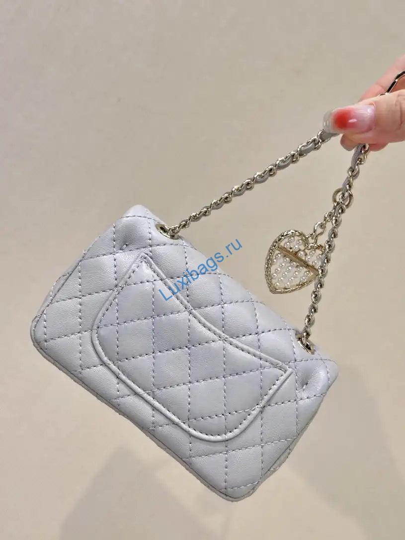 chanel 25a mini flap bag lambskin as4670 gray 5 Chanel 25A Mini Flap Bag Lambskin AS4670 Gray | chanel 25a mini flap bag lambskin as4670 gray 05