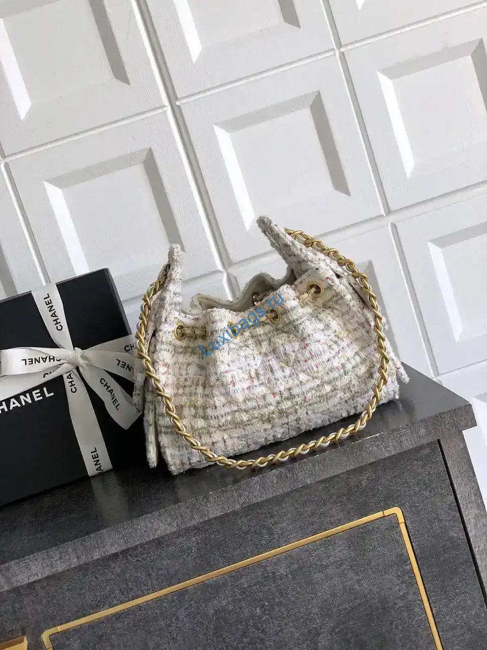 chanel as5631 mini hobo tweed & gold-tone metal beige 2 Chanel AS5631 Mini Hobo Tweed & Gold-Tone Metal Beige | chanel as5293 mini hobo tweed gold tone metal 22