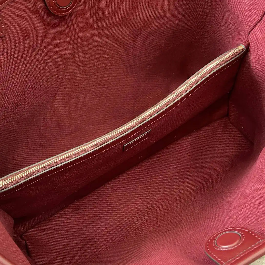 Gucci 815213 GG GG Emblem large tote bag Ancora red leather | gucci 815213 gg emblem medium tote bag ancora red leather 010