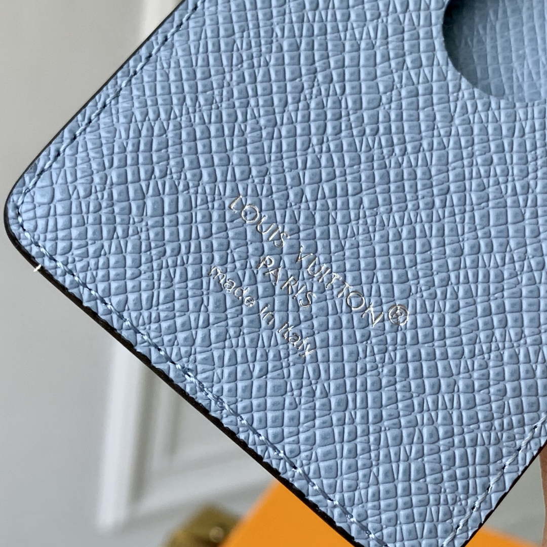 LV M14119 Louis Vuitton Porte-Cartes Magnet Sky Blue | lv m14119 louis vuitton porte cartes magnet sky blue 8