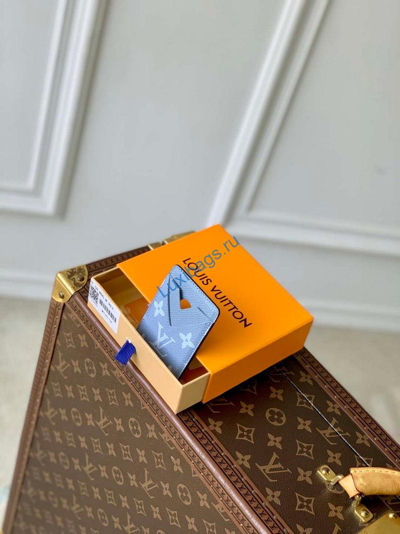 lv m14119 louis vuitton porte-cartes magnet sky blue 8 LV M14119 Louis Vuitton Porte-Cartes Magnet Sky Blue | lv m14119 louis vuitton porte cartes magnet sky blue 9