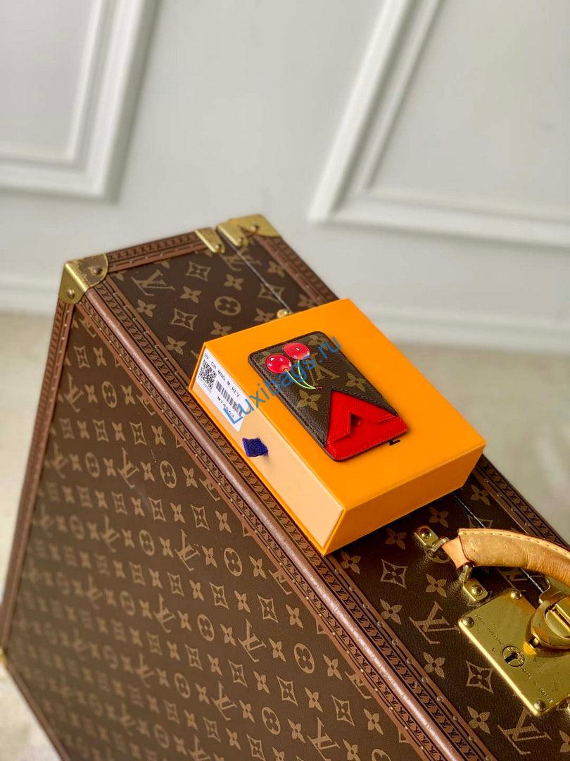 LV M14562 Louis Vuitton LV x TM Porte-Cartes Magnet | lv m14562 louis vuitton lv x tm porte cartes magnet 9