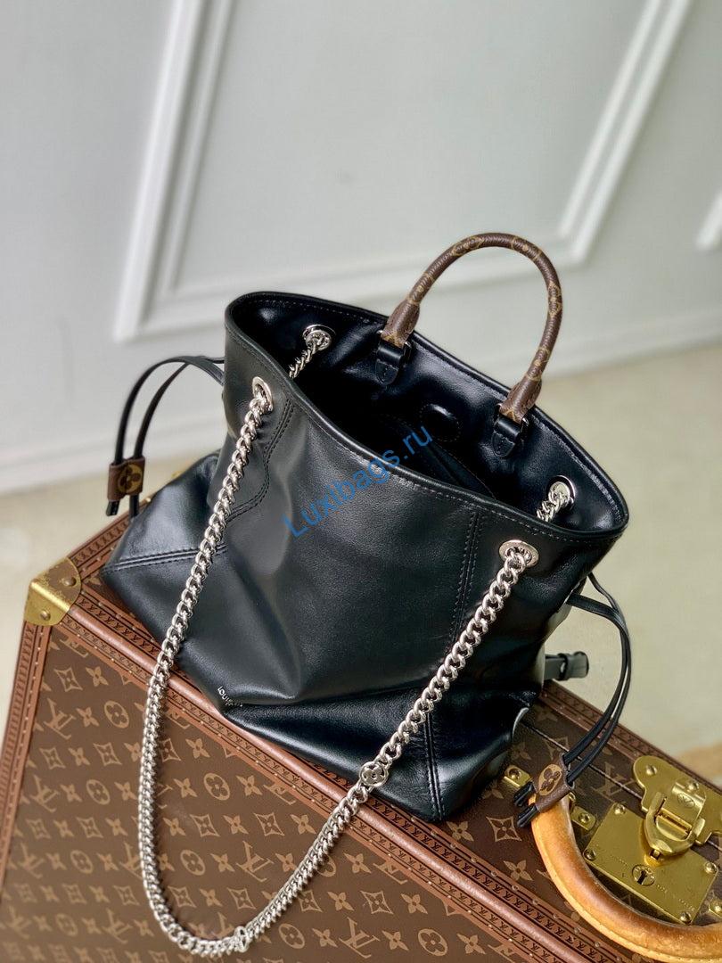lv m25522 louis vuitton off duty backpack vibe black 8 LV M25522 Louis Vuitton Off Duty Backpack Vibe Black | lv m25522 louis vuitton off duty backpack vibe black 9