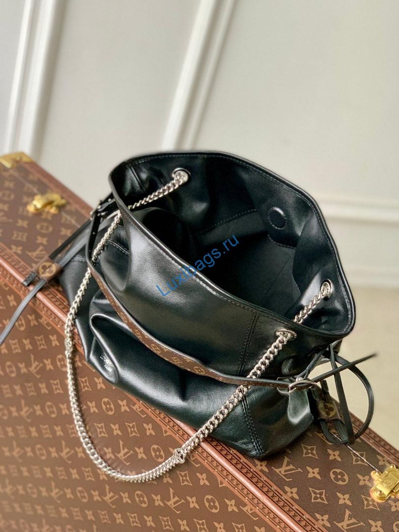 lv m25545 louis vuitton off duty vibe mm bag black 8 LV M25545 Louis Vuitton Off Duty Vibe MM Bag Black | lv m25545 louis vuitton off duty vibe mm bag black 9