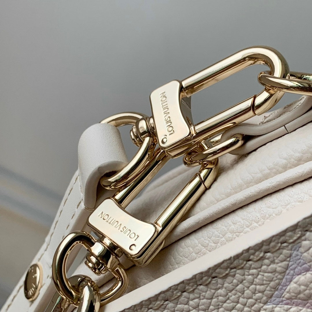 lv m25682 louis vuitton pochette métis east west dream cream 5 LV M25682 Louis Vuitton Pochette Métis East West Dream Cream | lv m25682 louis vuitton pochette metis east west dream cream 6