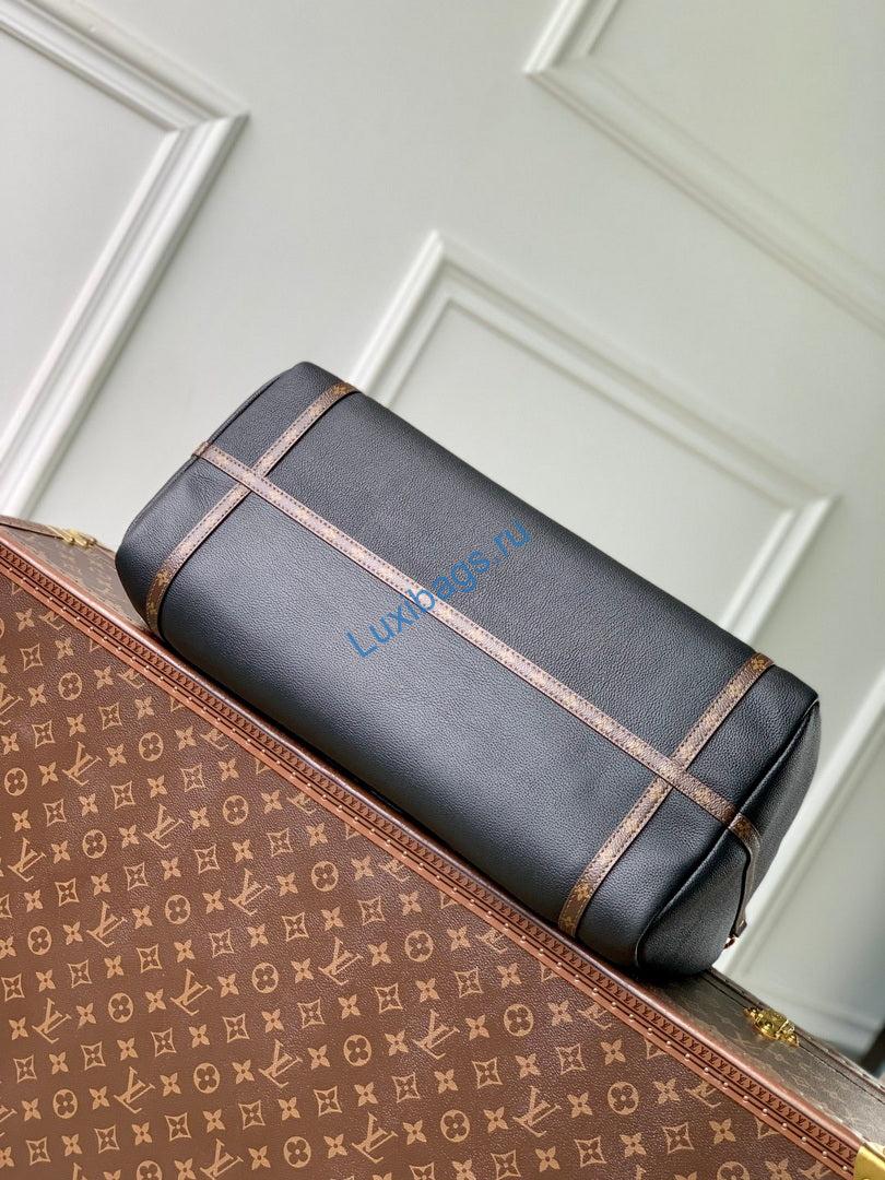 lv m26037 louis vuitton express gm bag black 3 LV M26037 Louis Vuitton Express GM Bag Black | lv m26037 louis vuitton express gm bag black 4