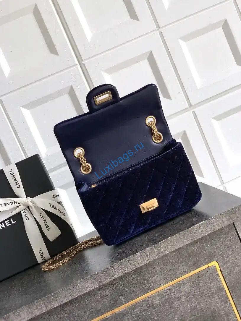 chanel 20cm mini flap bag 25a velvet navy blue as1116 4 Chanel 20CM Mini Flap Bag 25A Velvet Navy Blue AS1116 | chanel 20cm mini flap bag 25a velvet as1116 15