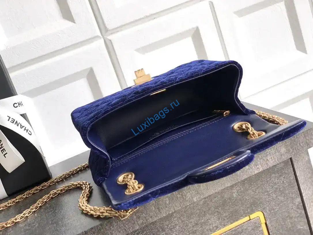chanel 20cm mini flap bag 25a velvet navy blue as1116 7 Chanel 20CM Mini Flap Bag 25A Velvet Navy Blue AS1116 | chanel 20cm mini flap bag 25a velvet as1116 18