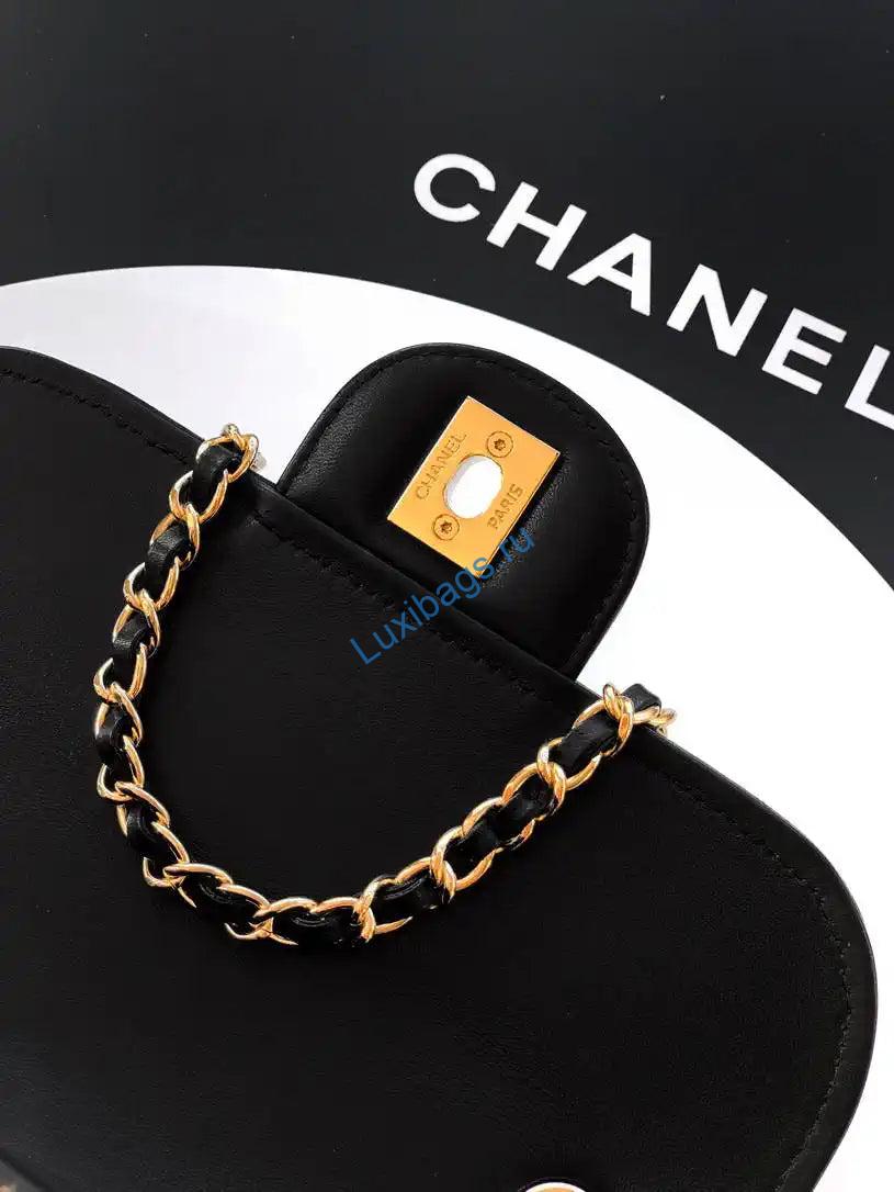 chanel 26c as5929 flap handwoven raffia shopping bag white 6 Chanel 26C AS5929 Flap Handwoven Raffia Shopping Bag White | chanel 26c as5929 flap handwoven raffia shopping bag 016
