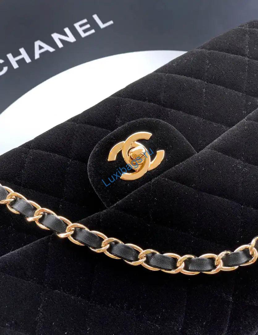 chanel a01112 flap classic 11.12 handbag velvet diamond pattern black 5 Chanel A01112 Flap Classic 11.12 Handbag Velvet diamond pattern Black | chanel a01112 flap classic 11 12 handbag velvet diamond pattern wine black 06