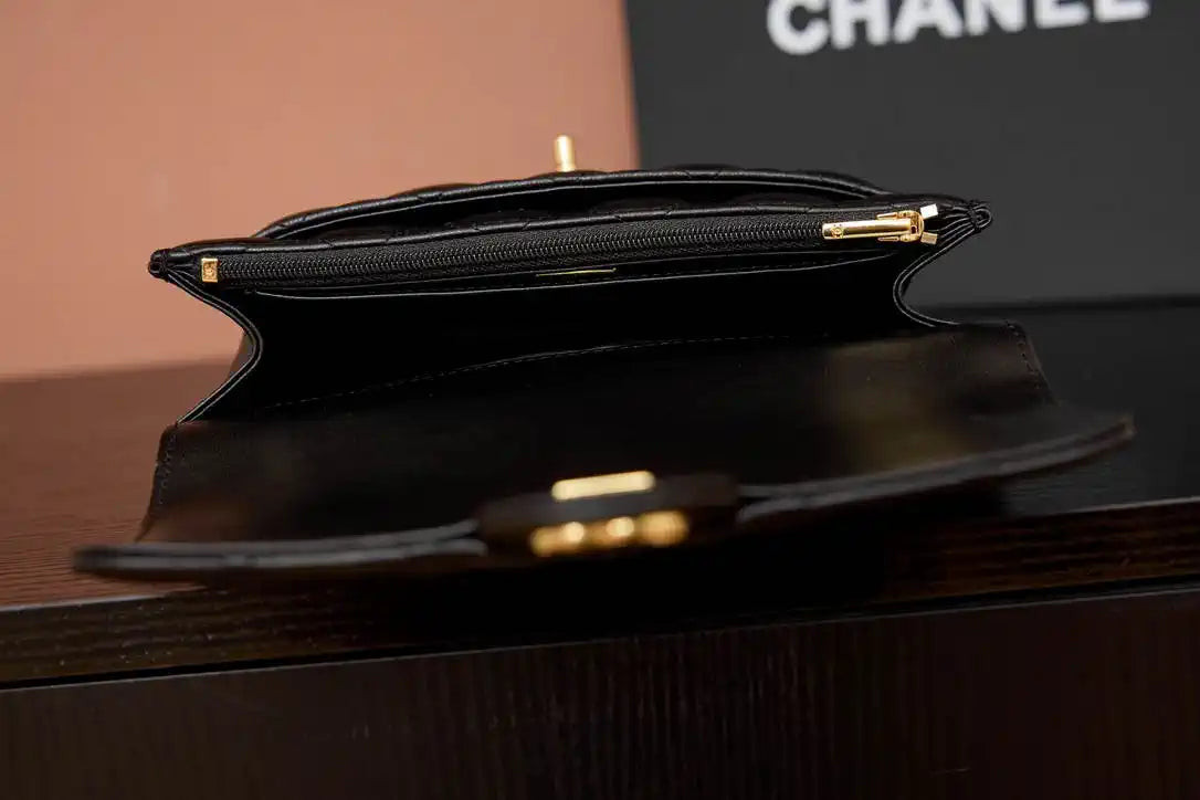 chanel ap4674 25b large flap bag with top handle lambskin gold black 2 Chanel AP4674 25B Large Flap Bag with Top Handle Lambskin gold Black | chanel as4674 25b large flap bag with top handle lambskin gold black 03