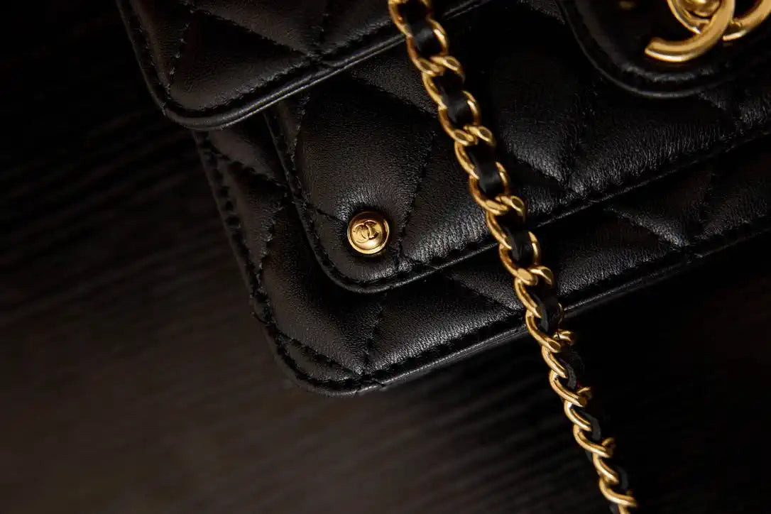 chanel ap4674 25b large flap bag with top handle lambskin gold black 5 Chanel AP4674 25B Large Flap Bag with Top Handle Lambskin gold Black | chanel as4674 25b large flap bag with top handle lambskin gold black 06