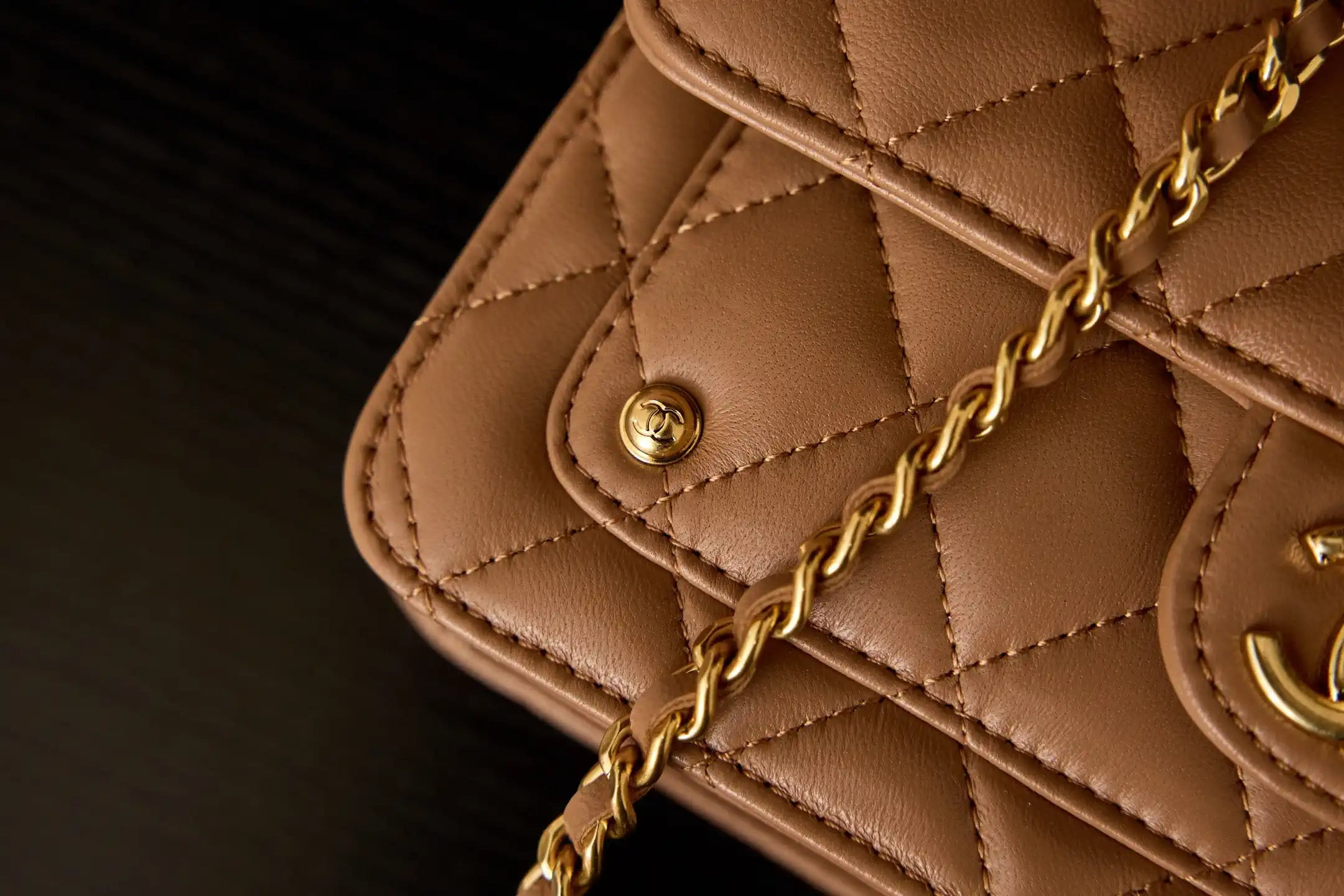 Chanel AP4674 25B Large Flap Bag with Top Handle Lambskin gold Brown | chanel as4674 25b large flap bag with top handle lambskin gold brown 8