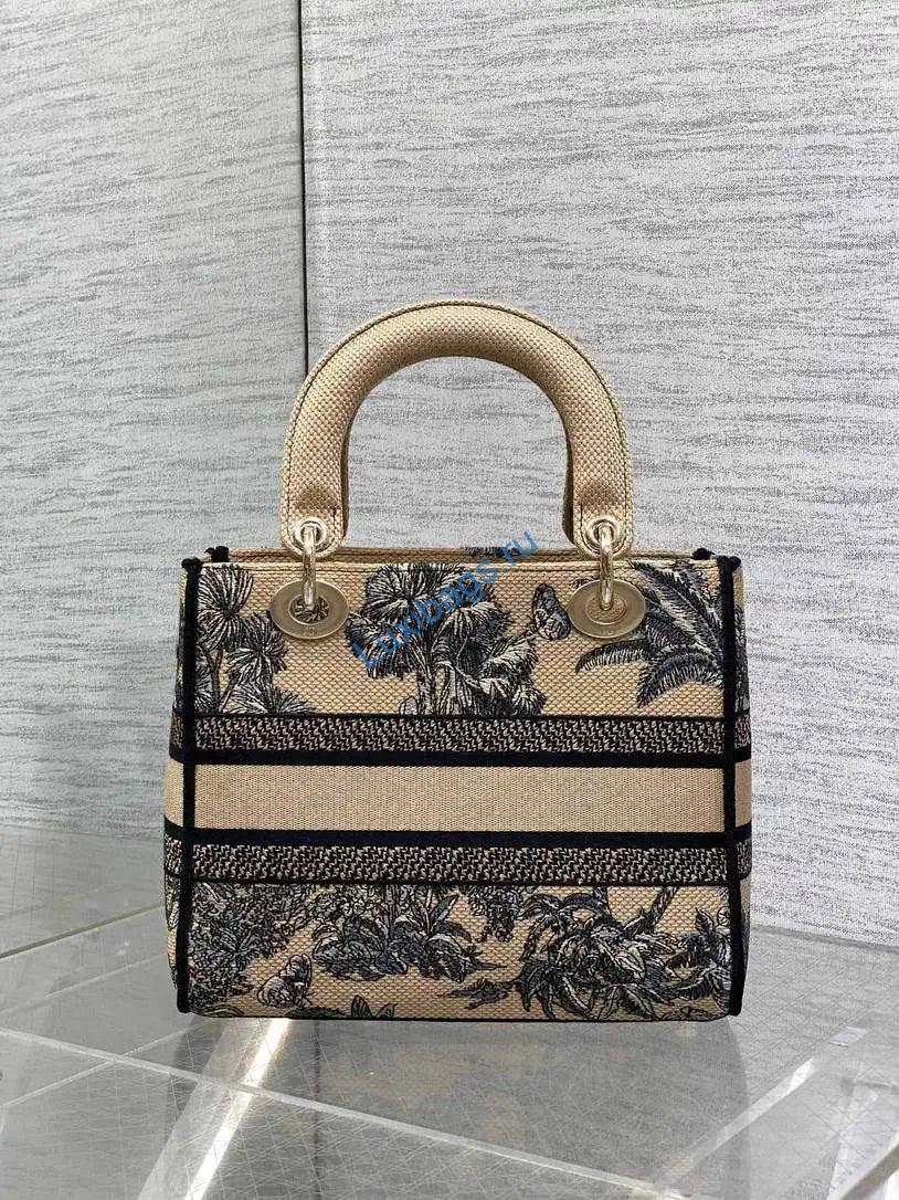 Dior M0565 Medium Lady D-Lite Exquisite embroidery Embroidery M1103 | dior m0565 medium lady d lite exquisite embroidery embroidery m1100 32