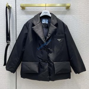 Prada Women's Down Jacket  Short Prada Black 88099