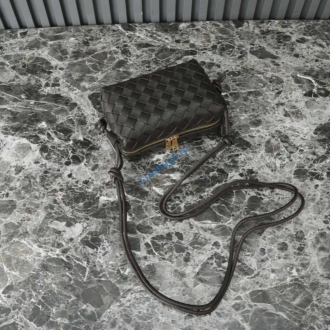 bottega veneta bv 680254 mini loop camera bag coffee brown 6 Bottega Veneta BV 680254 Mini Loop Camera Bag coffee Brown | products bottega veneta bv 680254 mini loop camera bag 97