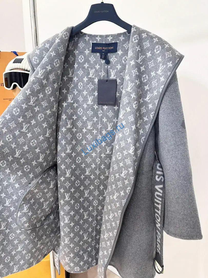louis vuitton lv 1a4pe6 women's hooded wrap coat l55762 5 Louis Vuitton LV 1A4PE6 Women's Hooded Wrap Coat L55762 | louis vuitton lv 1a4pe6 womens hooded wrap coat l55762 06