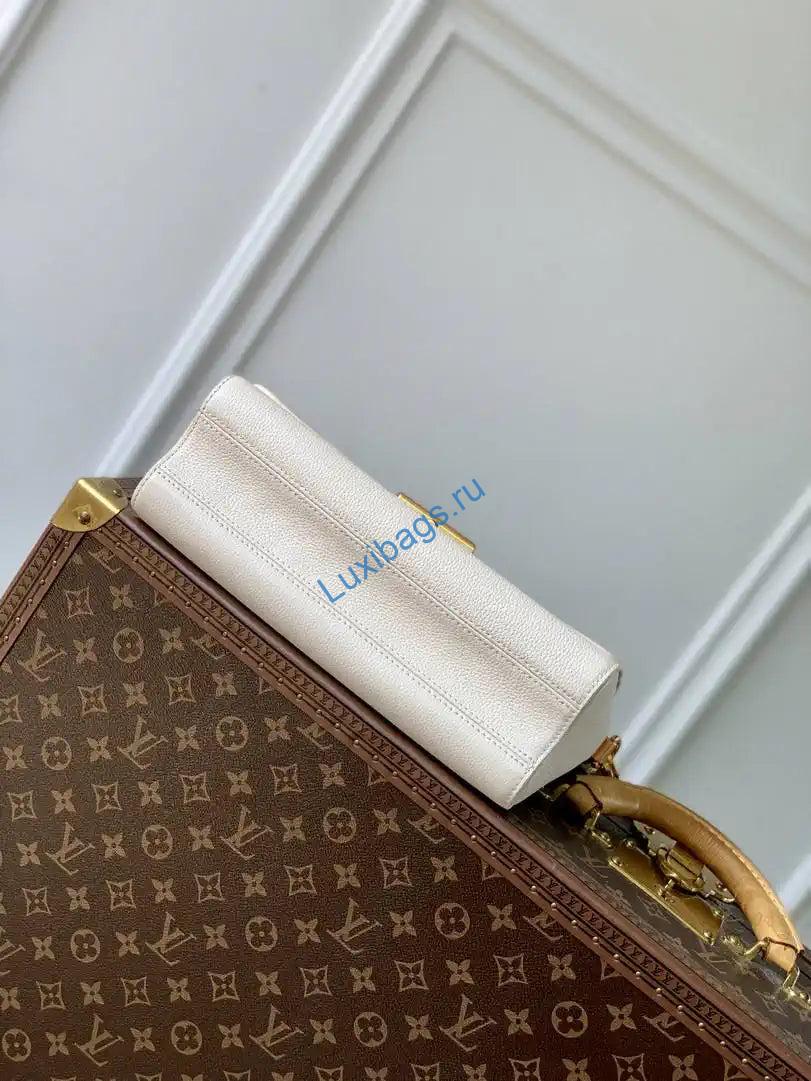 LV M25359 Louis Vuitton Soft Twist White | lv m25359 louis vuitton soft twist white 04