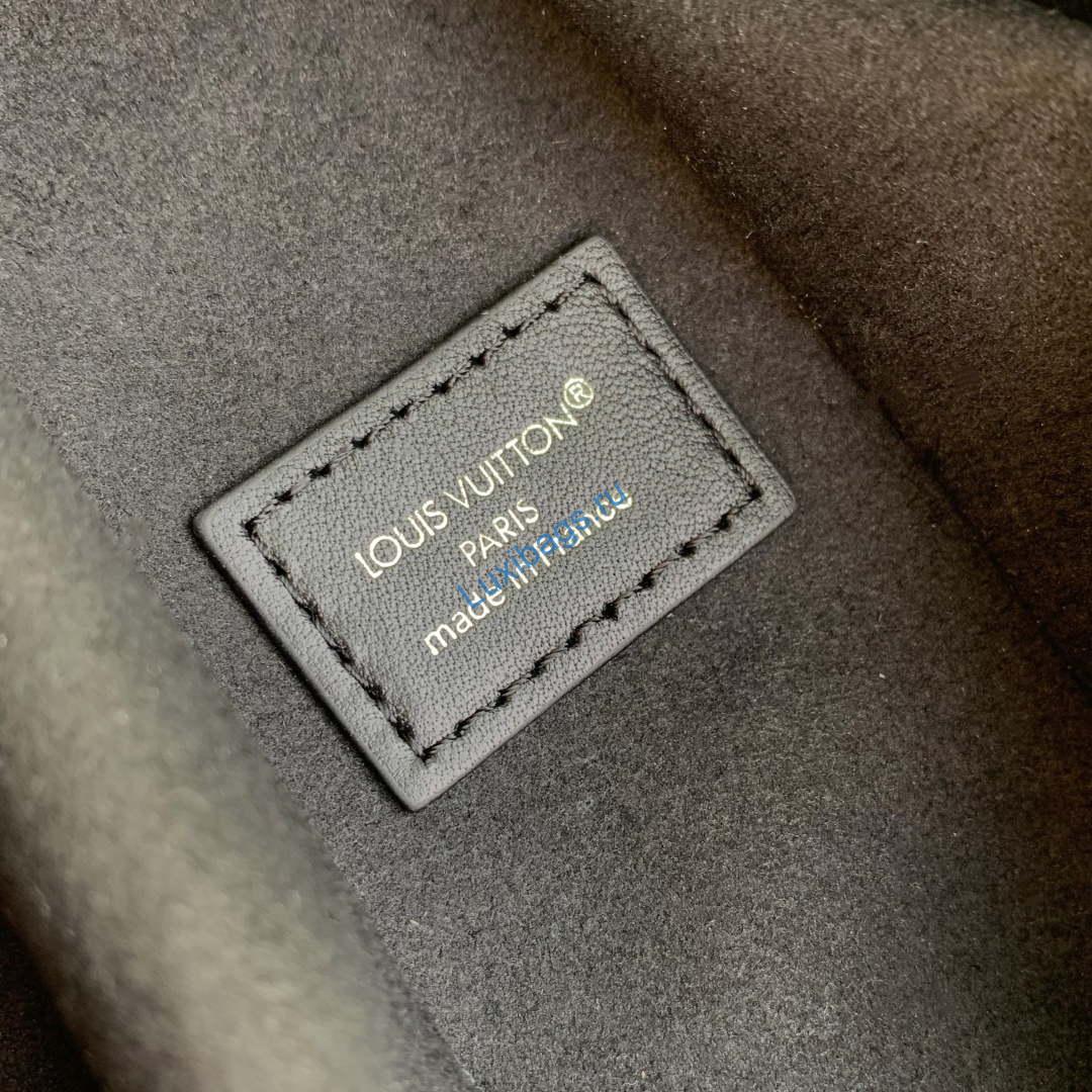 lv m26226 louis vuitton side trunk mm east west bag black 7 LV M26226 Louis Vuitton Side Trunk MM East West Bag Black | lv m26226 louis vuitton side trunk mm east west bag black 8