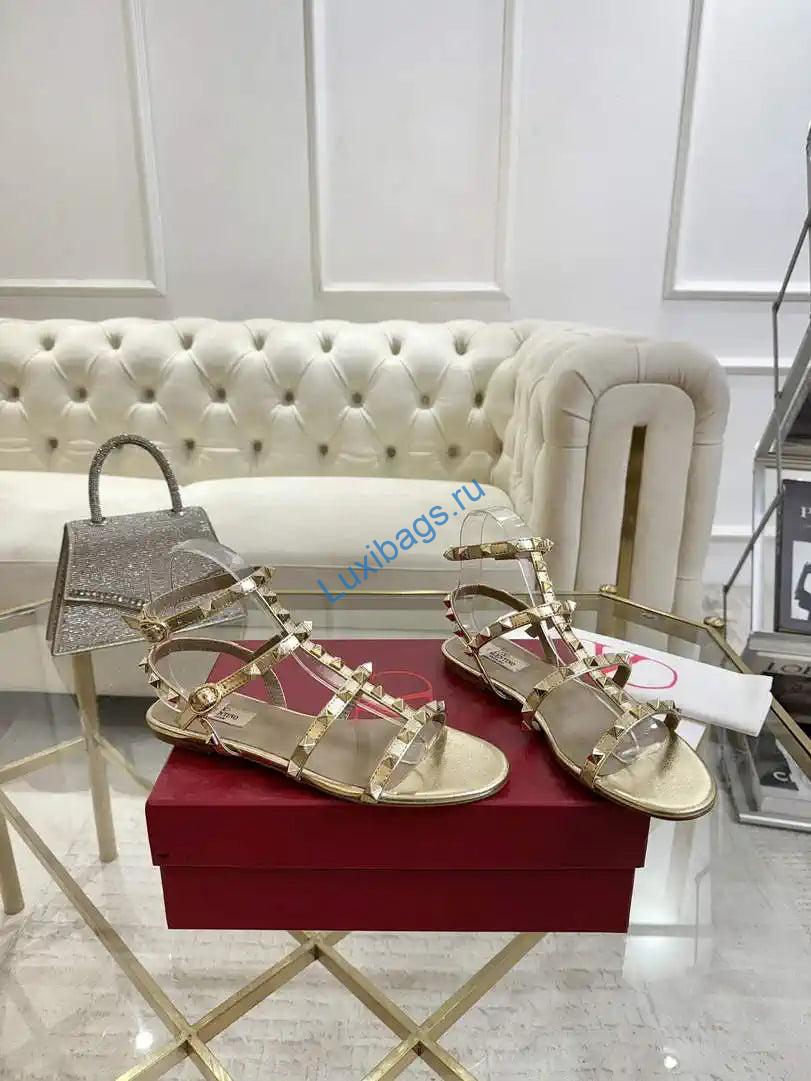 valentino ws0a05vod rockstud flat calfskin sandal with straps v98904 2 Valentino WS0A05VOD Rockstud Flat Calfskin Sandal With Straps V98904 | valentino ws0a05vod rockstud flat calfskin sandal with straps v98900 30
