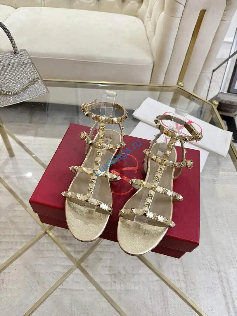 valentino ws0a05vod rockstud flat calfskin sandal with straps v98904 3 Valentino WS0A05VOD Rockstud Flat Calfskin Sandal With Straps V98904 | valentino ws0a05vod rockstud flat calfskin sandal with straps v98900 31