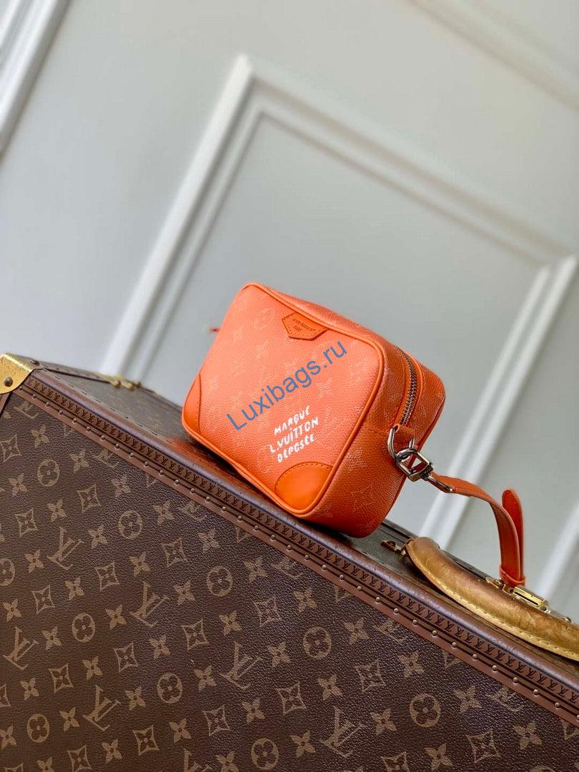 LV M26825 Louis Vuitton Trocadéro Wearable Wallet Caramel | lv m26825 louis vuitton trocadero wearable wallet caramel 2