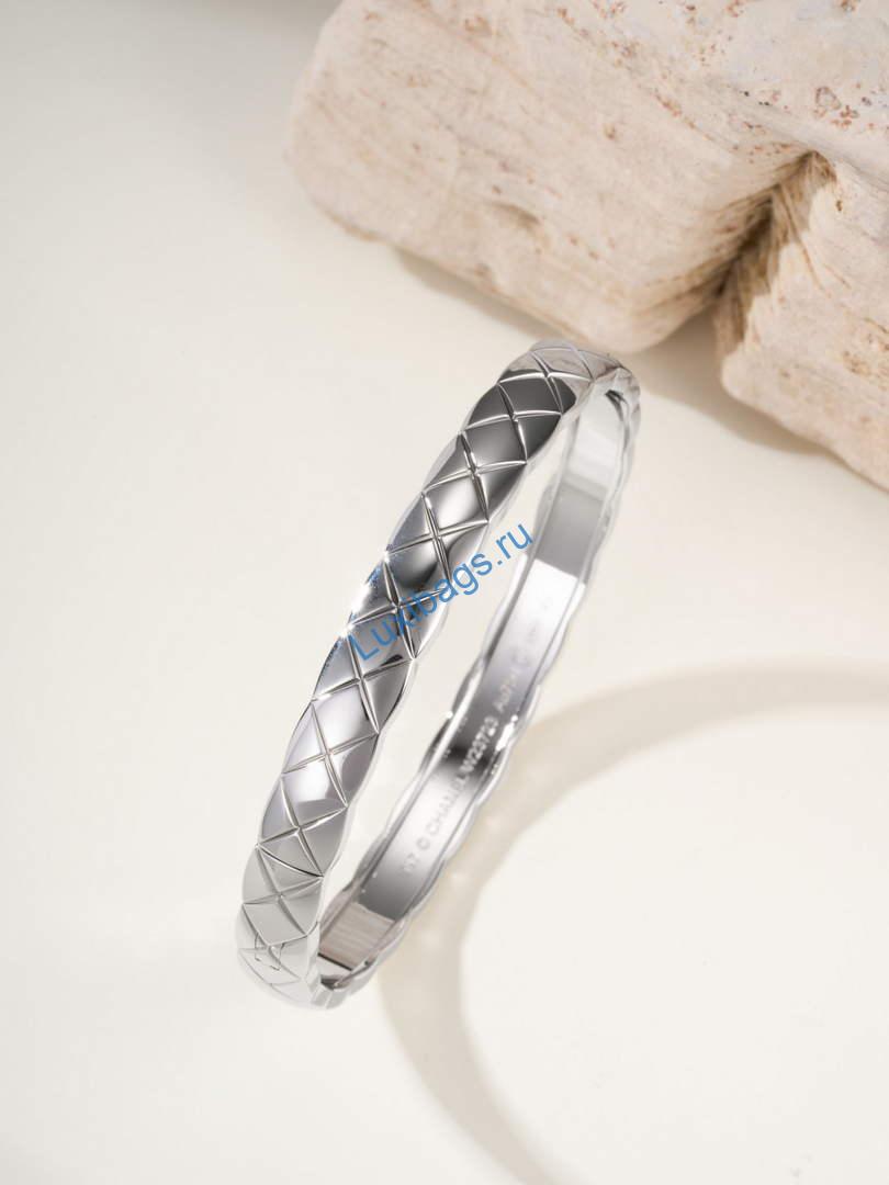 Chanel Fine Jewellery Coco Crush Bracelet J13211 White Gold | chanel fine jewellery coco crush bracelet j13211 white gold 5