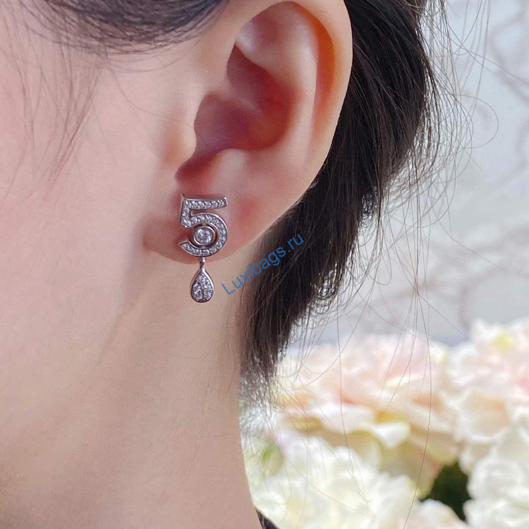 Chanel Fine Jewellery Eternal N5 Transformable Earrings J11992 White Gold | chanel fine jewellery eternal n5 transformable earrings j11992 white gold 2