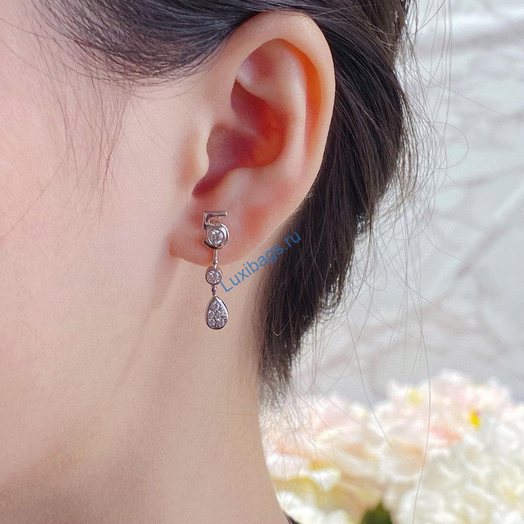Chanel Fine Jewellery Eternal N5 Transformable Earrings J11992 White Gold | chanel fine jewellery eternal n5 transformable earrings j11992 white gold 3