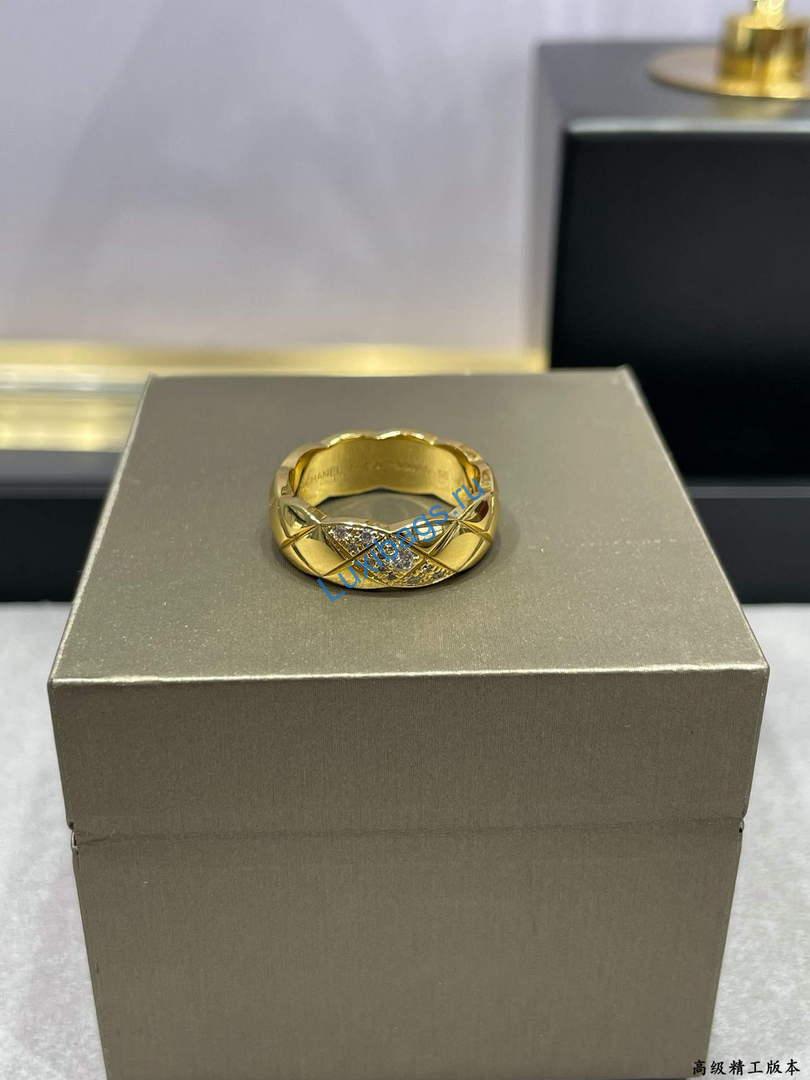 Chanel J13163 Coco Crush Ring Yellow gold diamonds | chanel j13163 coco crush ring yellow gold diamonds 2