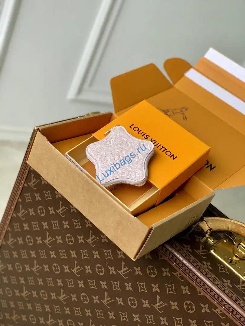 louis vuitton lv m26575 spark purse wallet pearl powder monogram empreinte 2 Louis Vuitton LV M26575 Spark Purse Wallet Pearl powder Monogram Empreinte | louis vuitton lv m26575 spark purse wallet pearl powder monogram empreinte 03