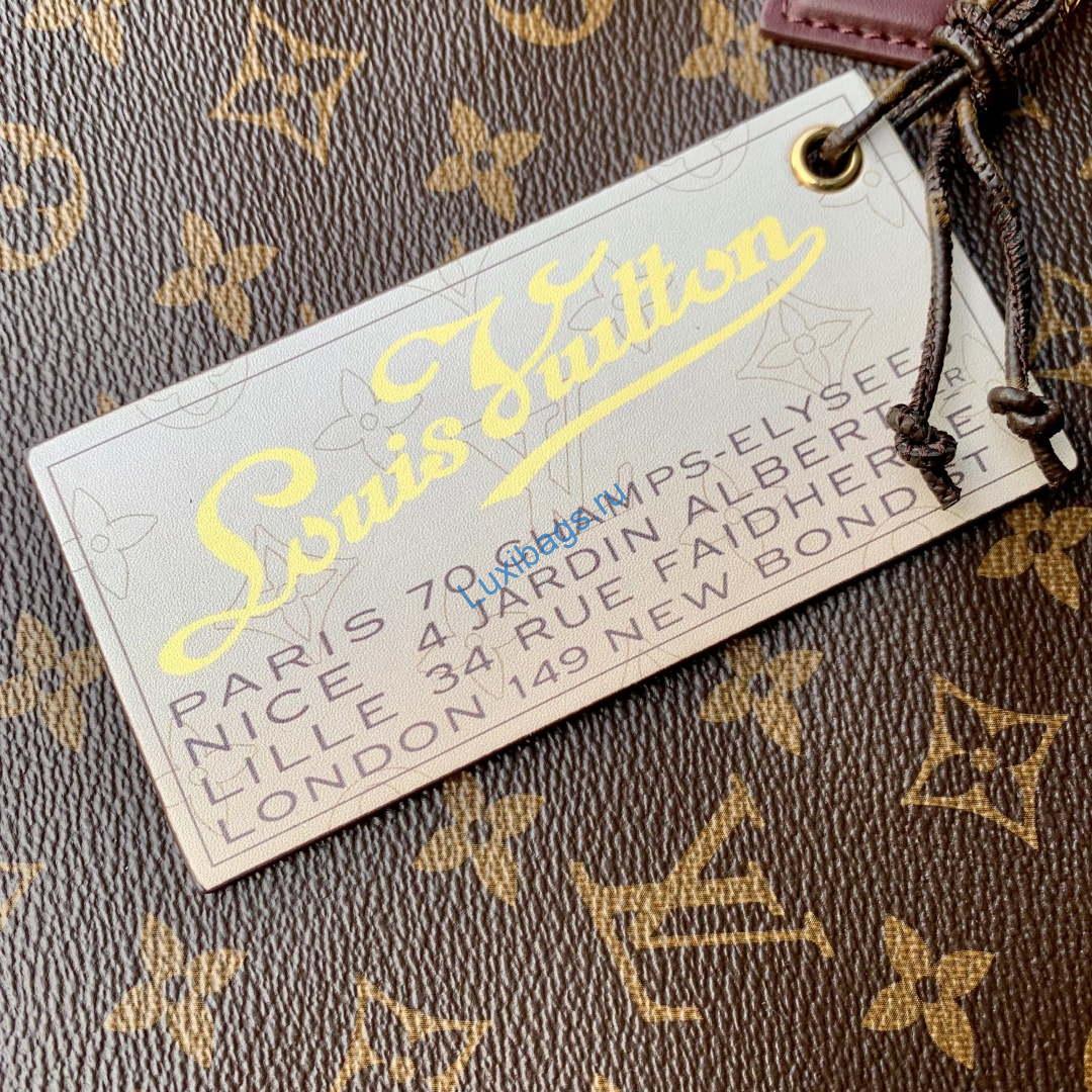 louis vuitton lv m28379 speedy 30 soft celebration bag 4 Louis Vuitton LV M28379 Speedy 30 Soft Celebration Bag | louis vuitton lv m28379 speedy 30 soft celebration bag 5