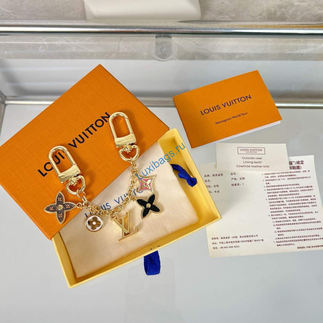 Louis Vuitton M01188 Spring Street Chain Bag Charm | louis vuitton m01188 spring street chain bag charm 7