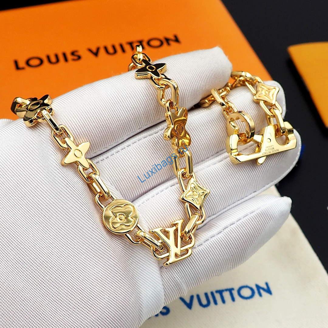 Louis Vuitton M01880 Monogram Craggy Necklace gold | louis vuitton m01880 monogram craggy necklace gold 3