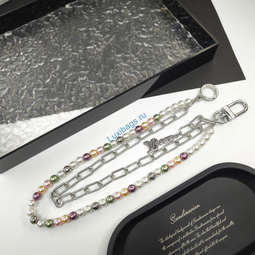 Louis Vuitton M02293 Pearls Chain Belt and Bag Charm | louis vuitton m02293 pearls chain belt and bag charm 2
