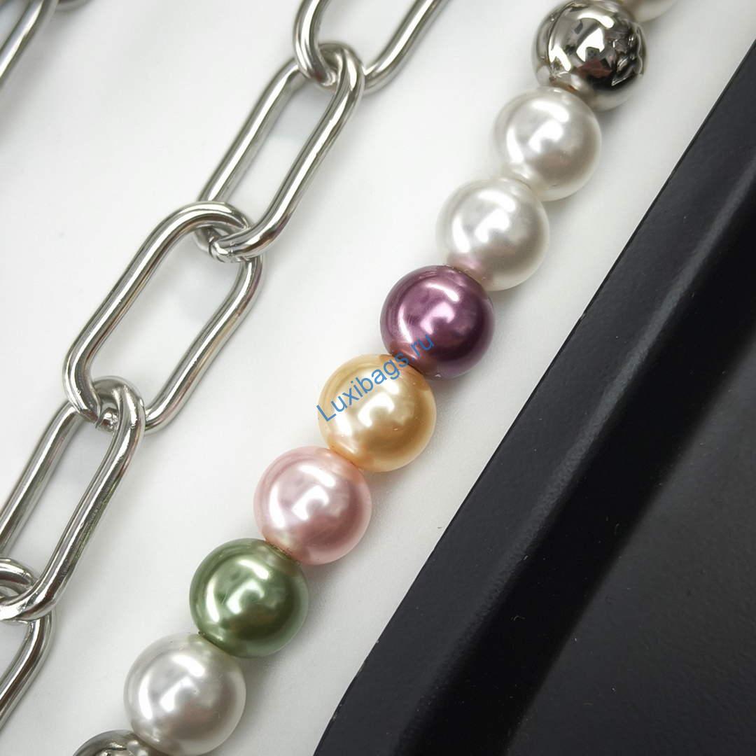 Louis Vuitton M02293 Pearls Chain Belt and Bag Charm | louis vuitton m02293 pearls chain belt and bag charm 4