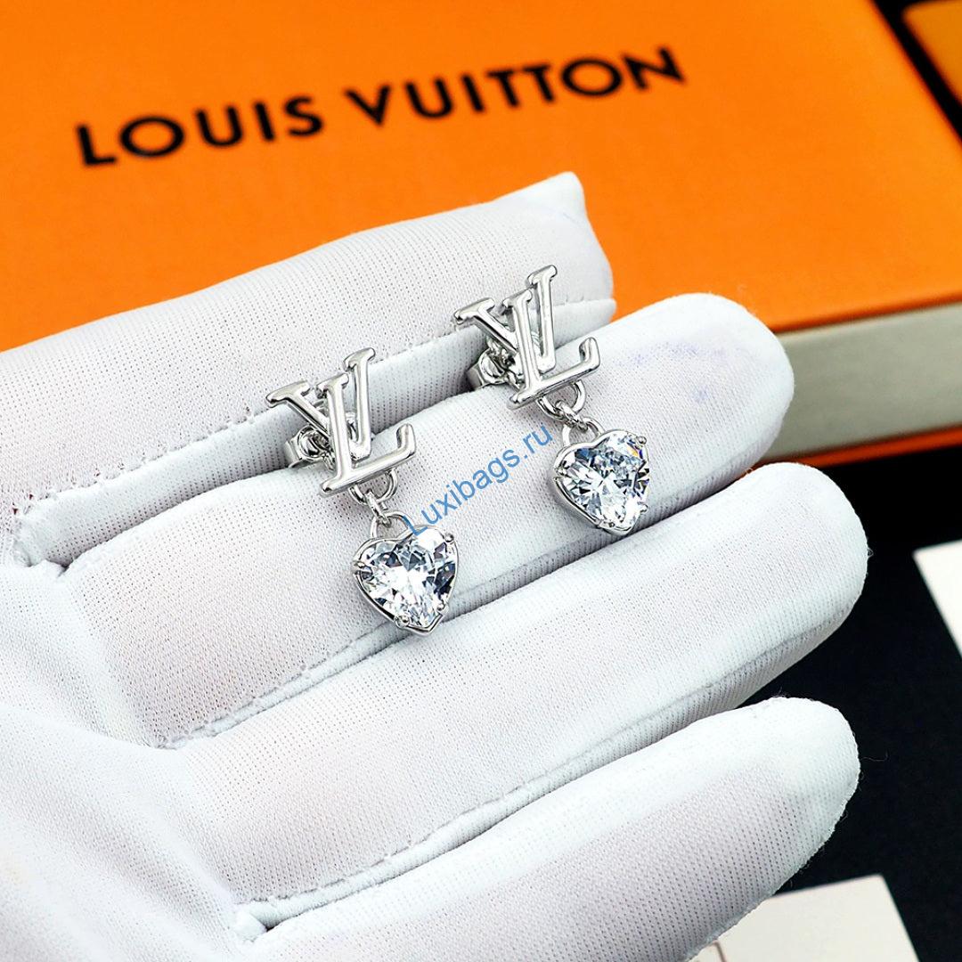 Louis Vuitton M02385 LV Iconic Heart Earrings silver | louis vuitton m02385 lv iconic heart earrings silver 5