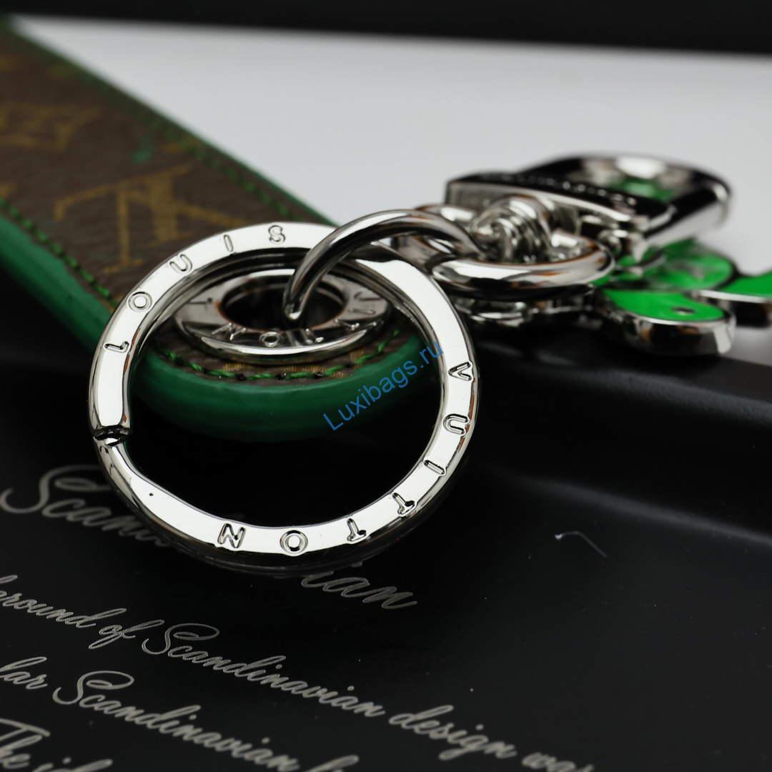Louis Vuitton M02564 Dragonne Tab Key Holder and Bag Charm green | louis vuitton m02564 dragonne tab key holder and bag charm green 8