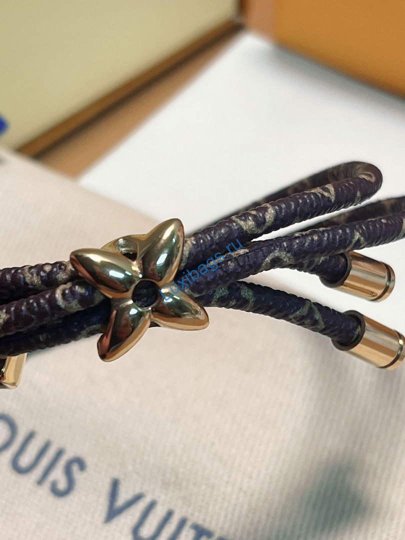 Louis Vuitton M8416Z lv bloom bracelet monogram | louis vuitton m8416z lv bloom bracelet monogram 7