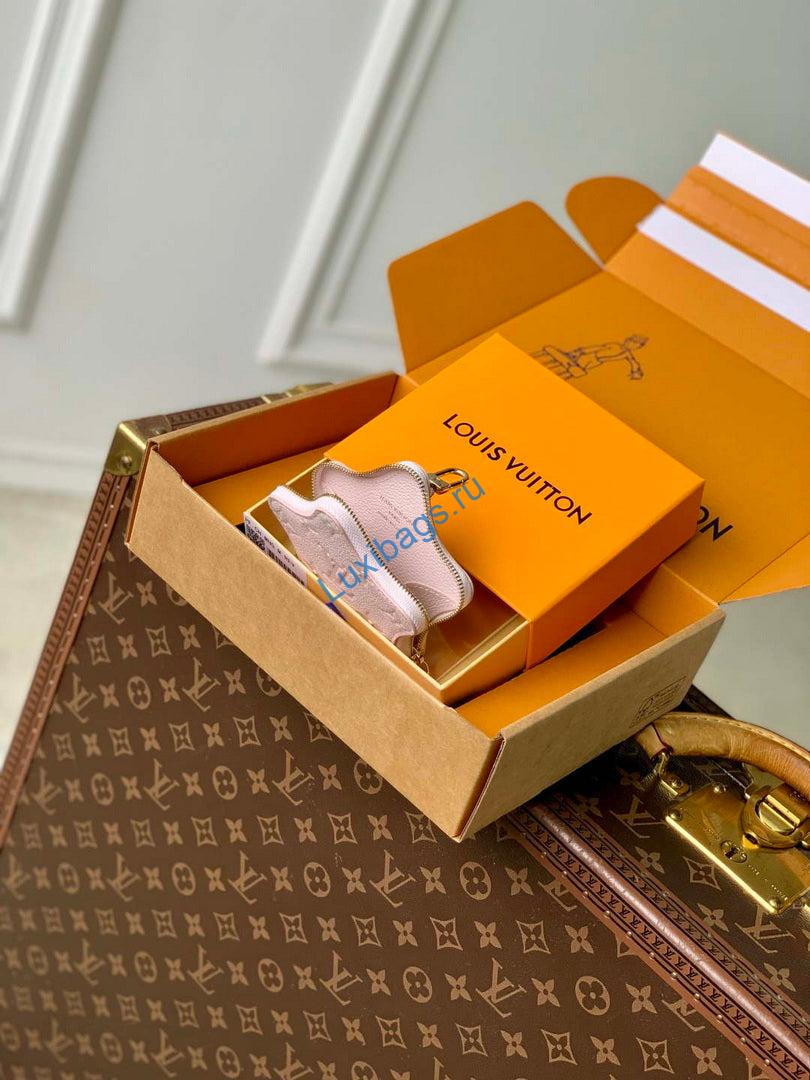 lv m26575 louis vuitton spark coin purse snowy pearl 7 LV M26575 Louis Vuitton Spark Coin Purse Snowy Pearl | lv m26575 louis vuitton spark coin purse snowy pearl 8