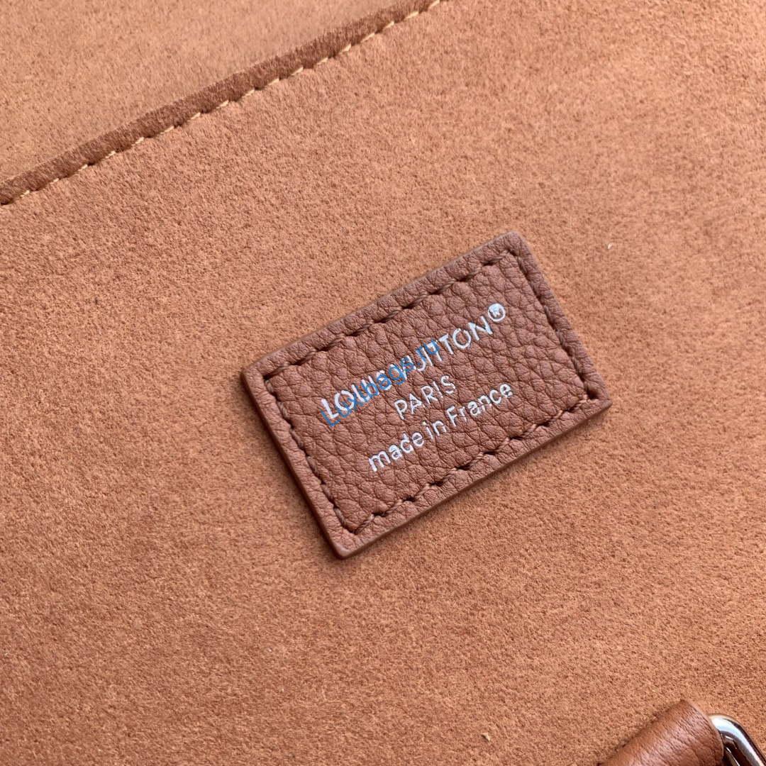 LV M26758 Louis Vuitton Steamer 30 Cross-body Bag Tan | lv m26758 louis vuitton steamer 30 cross body bag tan 8