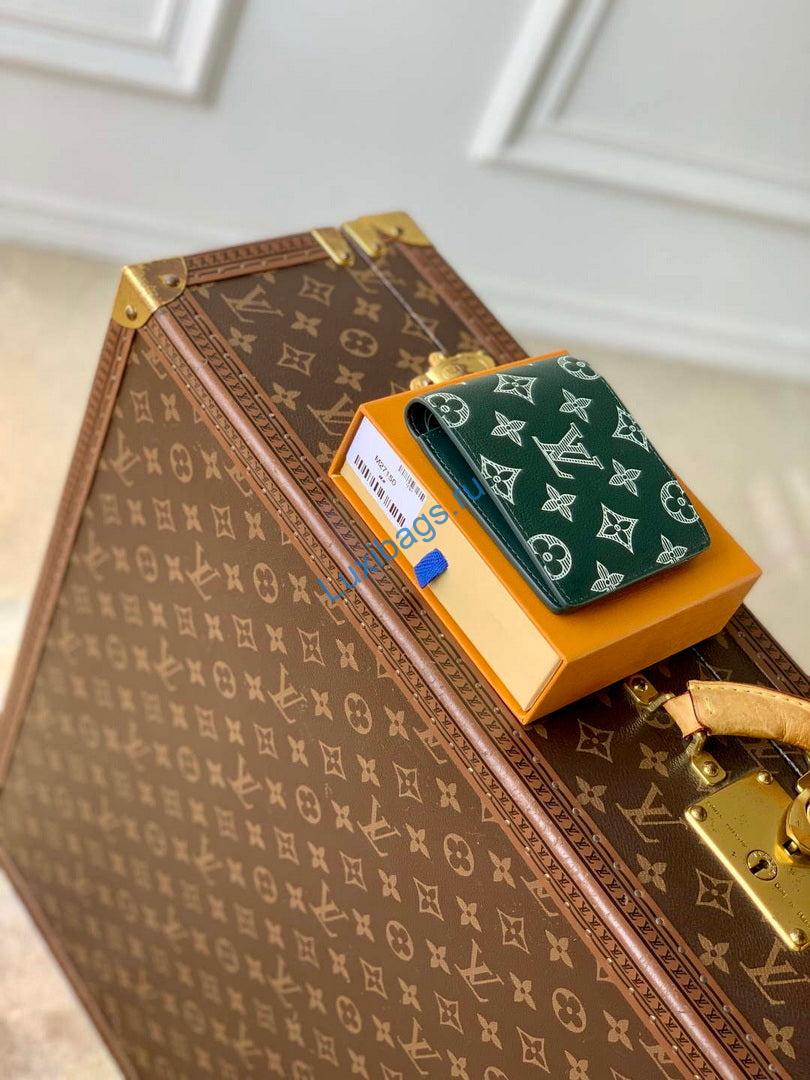 lv m27150 louis vuitton multiple wallet forest green 2 LV M27150 Louis Vuitton Multiple Wallet Forest Green | lv m27150 louis vuitton multiple wallet forest green 3