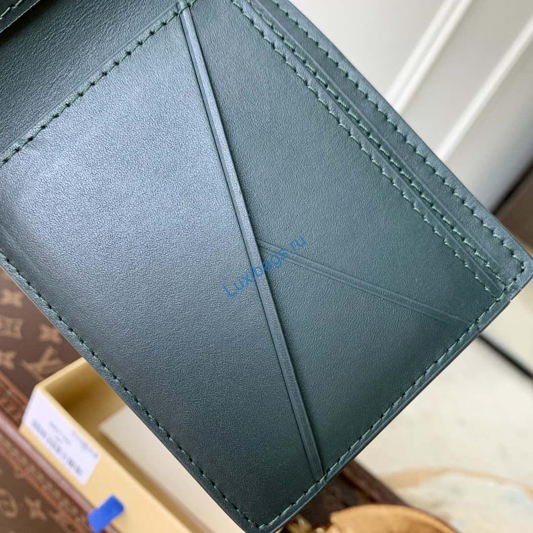 lv m27150 louis vuitton multiple wallet forest green 5 LV M27150 Louis Vuitton Multiple Wallet Forest Green | lv m27150 louis vuitton multiple wallet forest green 6