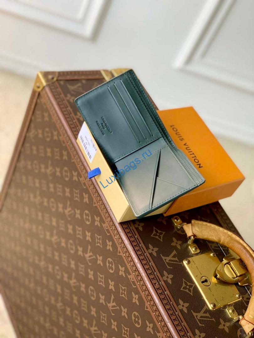lv m27150 louis vuitton multiple wallet forest green 8 LV M27150 Louis Vuitton Multiple Wallet Forest Green | lv m27150 louis vuitton multiple wallet forest green 9