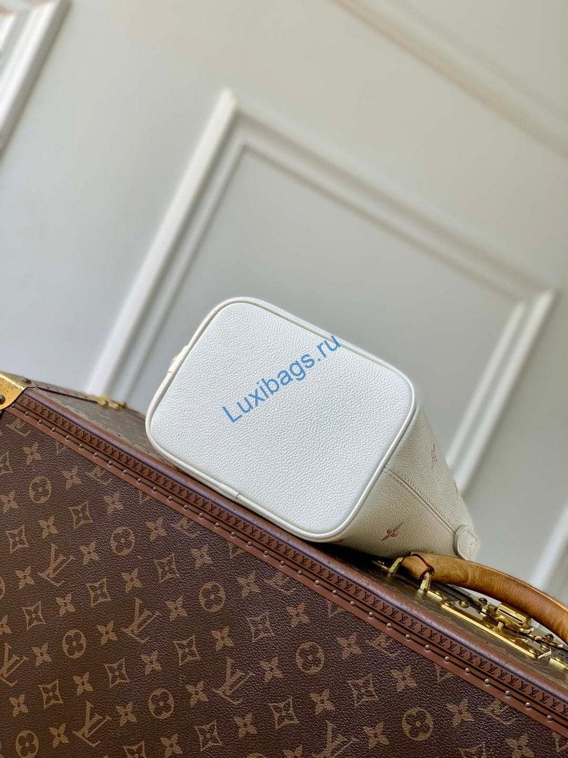 lv m28315 louis vuitton all in bb bag milky white/peach 3 LV M28315 Louis Vuitton All In BB Bag Milky White/Peach | lv m28315 louis vuitton all in bb bag milky white peach 4