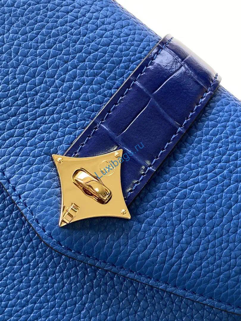 lv m86012 louis vuitton leather rose des vents mini blue 4 LV M86012 Louis Vuitton Leather Rose Des Vents Mini Blue | lv m87106 louis vuitton leather rose des vents mini blue 05