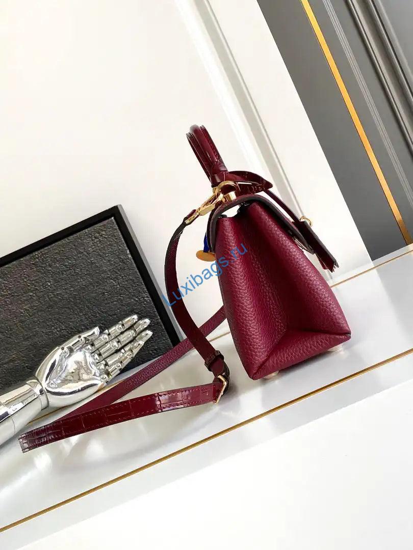 lv m86012 louis vuitton leather rose des vents mini wine red 1 LV M86012 Louis Vuitton Leather Rose Des Vents Mini Wine Red | lv m87106 louis vuitton leather rose des vents mini 02