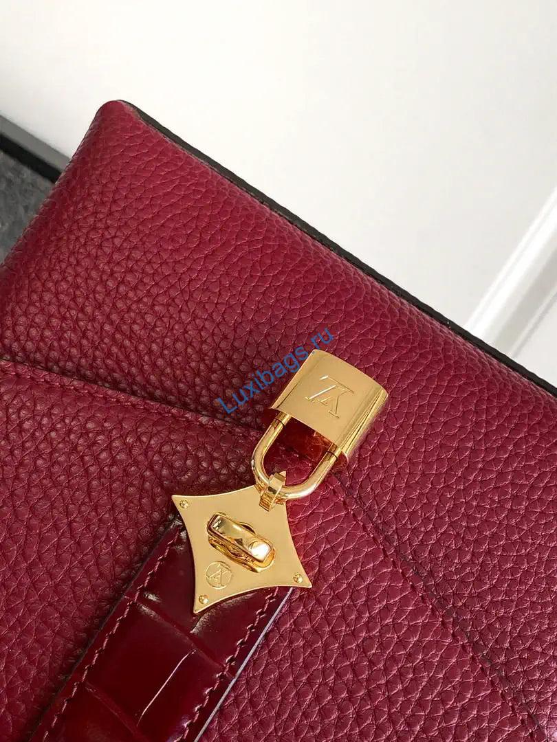 lv m86012 louis vuitton leather rose des vents mini wine red 4 LV M86012 Louis Vuitton Leather Rose Des Vents Mini Wine Red | lv m87106 louis vuitton leather rose des vents mini 05